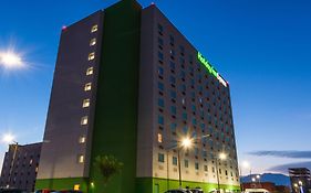 Holiday Inn Express Saltillo Zona Aeropuerto By Ihg